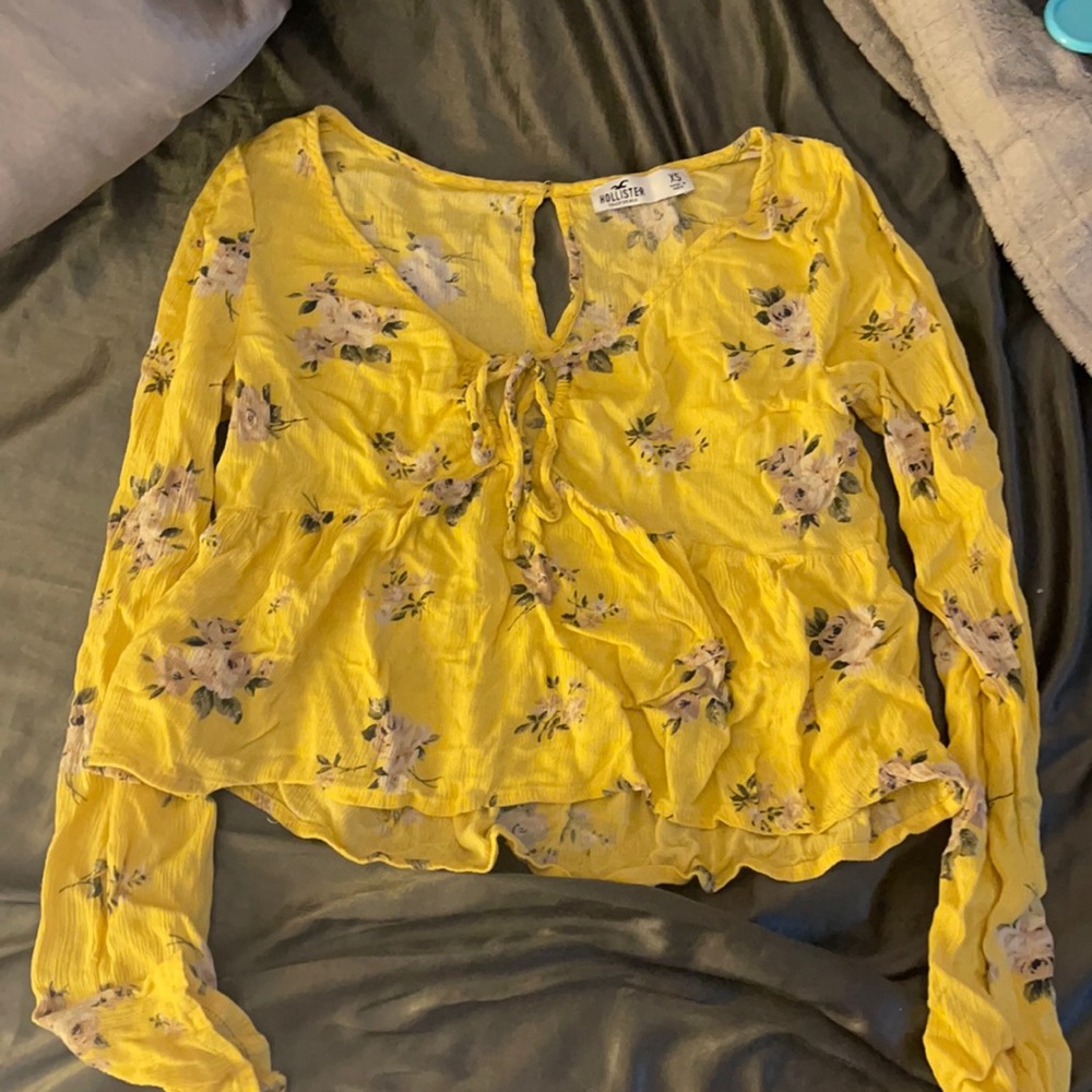 Hollister Top